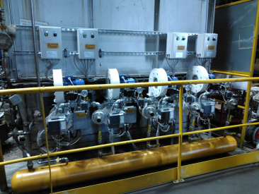 Installation de 4 br&ucirc;leurs industriels modulants &agrave; &Eacute;vron